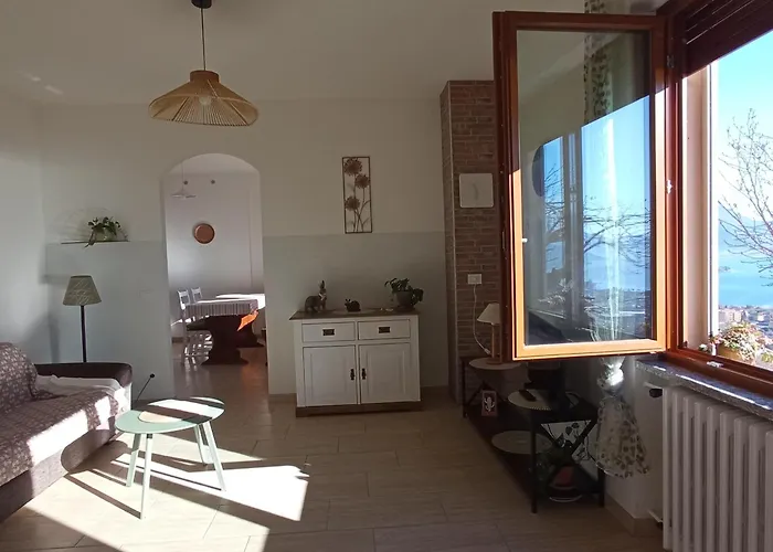 Tres Tajanas Διαμέρισμα Gravedona